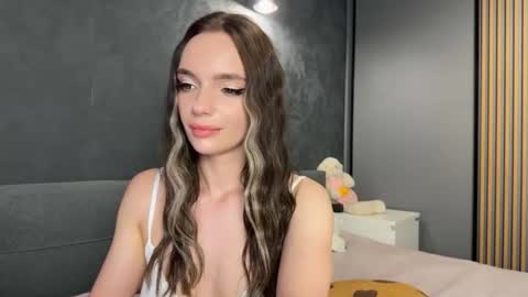 you_already_know_mee online show from May 2026 09:09:02 PM