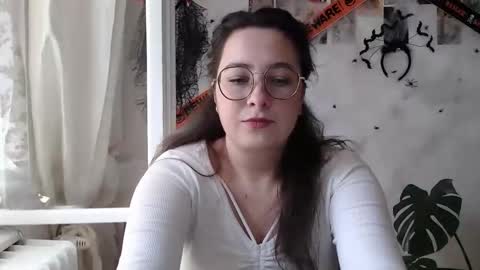 Aurora online show from October 2025 10:11:01 AM