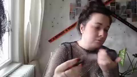 Aurora online show from October 2025 10:56:02 AM