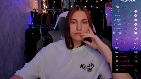 Snapshot of you_lika chatting on December 2024 05:03:01 AM Lika online show from December 2024 05:03:01 AM