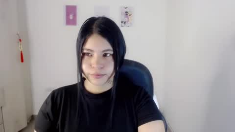 Snapshot of you_little_pervert chatting on December 2024 11:41:01 AM Little Pervert online show from December 2024 11:41:01 AM