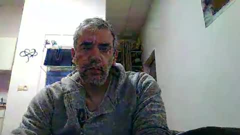 CrayZio online show from February 2025 06:40:01 AM