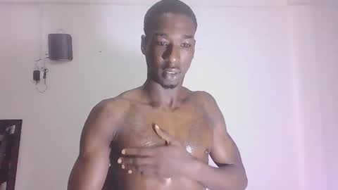 Snapshot of youn_king chatting on December 2024 01:36:02 PM ALEX online show from December 2024 01:36:02 PM