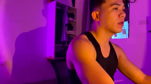 Cyrus online show from September 2025 02:03:02 AM