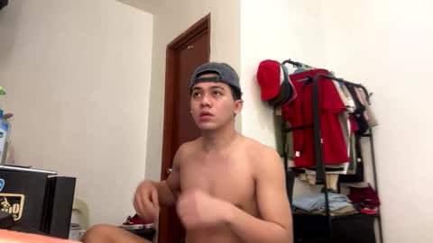 Cyrus online show from March 2026 06:12:02 PM