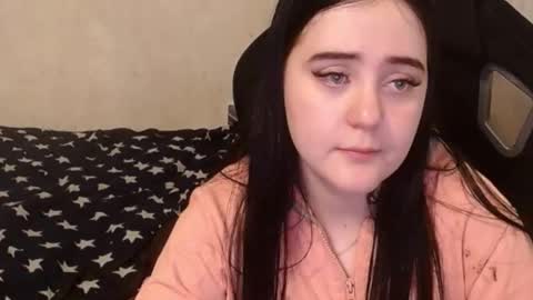 Snapshot of your_8a8y chatting on December 2024 06:06:01 PM your_8a8y online show from December 2024 06:06:01 PM