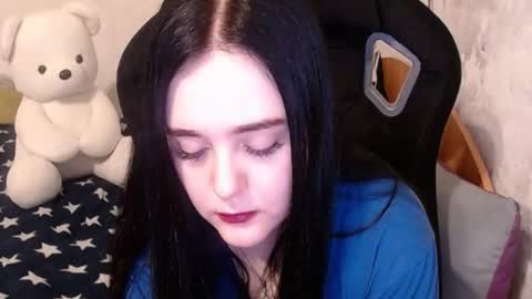 Snapshot of your_8a8y chatting on December 2024 12:33:01 PM your_8a8y online show from December 2024 12:33:01 PM