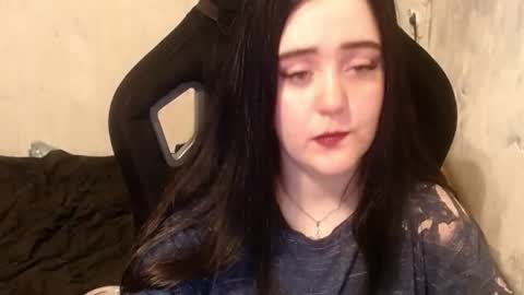 Snapshot of your_8a8y chatting on December 2024 10:32:01 AM your_8a8y online show from December 2024 10:32:01 AM