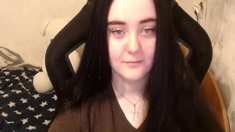 Snapshot of your_8a8y chatting on January 2025 11:32:01 AM your_8a8y online show from January 2025 11:32:01 AM