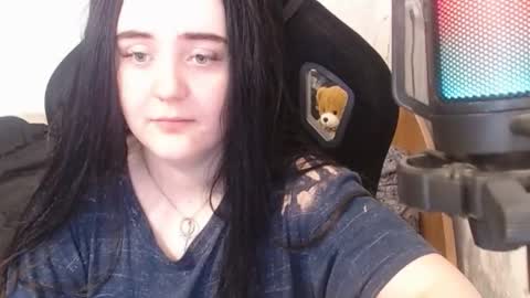 Snapshot of your_8a8y chatting on March 2025 06:37:01 AM your_8a8y online show from March 2025 06:37:01 AM