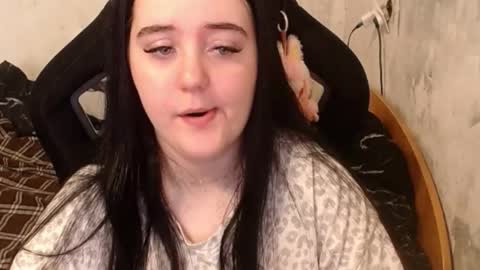 Snapshot of your_8a8y chatting on September 2025 07:33:02 AM your_8a8y online show from September 2025 07:33:02 AM