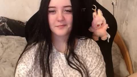 Snapshot of your_8a8y chatting on September 2025 09:46:02 AM your_8a8y online show from September 2025 09:46:02 AM