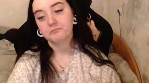 Snapshot of your_8a8y chatting on September 2025 01:05:02 PM your_8a8y online show from September 2025 01:05:02 PM