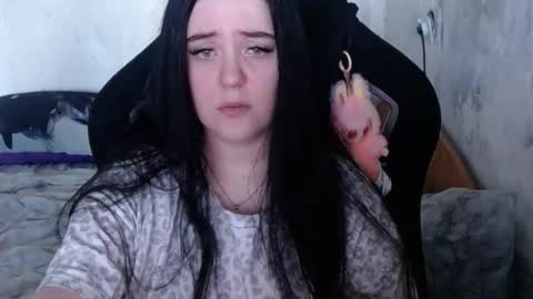 Snapshot of your_8a8y chatting on October 2025 11:06:01 AM your_8a8y online show from October 2025 11:06:01 AM