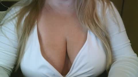 Maria Love online show from February 2026 05:33:02 AM