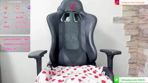 Snapshot of your_bunnygirl chatting on February 2025 07:28:02 PM Gigi online show from February 2025 07:28:02 PM