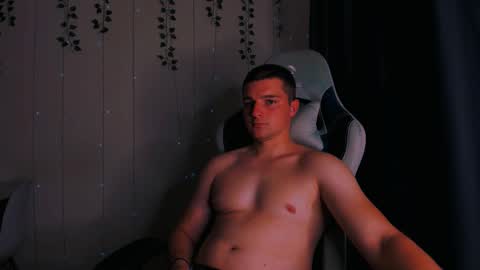 Snapshot of your_claddagh chatting on September 2025 07:02:02 PM your_claddagh online show from September 2025 07:02:02 PM