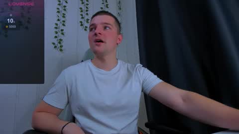 Snapshot of your_claddagh chatting on November 2025 02:43:02 PM your_claddagh online show from November 2025 02:43:02 PM