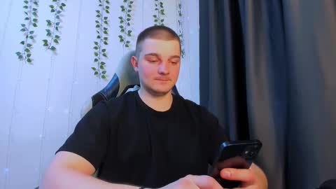 Snapshot of your_claddagh chatting on March 2026 08:02:02 PM your_claddagh online show from March 2026 08:02:02 PM