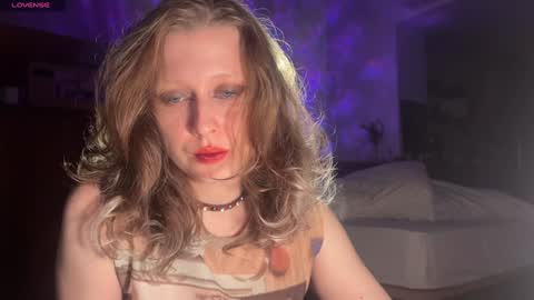 your_coraline_ online show from December 2024 02:44:01 PM