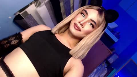 Snapshot of your_dimplecummer chatting on January 2025 01:11:01 PM CALL ME DIMPLE STAR xx online show from January 2025 01:11:01 PM