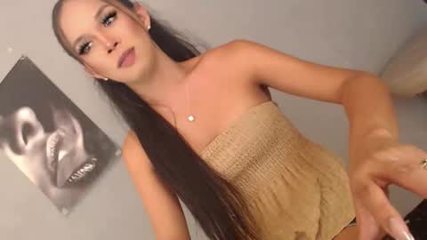 LARA online show from February 2026 06:53:02 PM