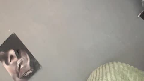 LARA online show from March 2026 02:20:01 PM