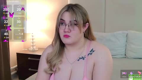Snapshot of your_dream_nancy chatting on September 2025 01:02:01 PM Nancy online show from September 2025 01:02:01 PM