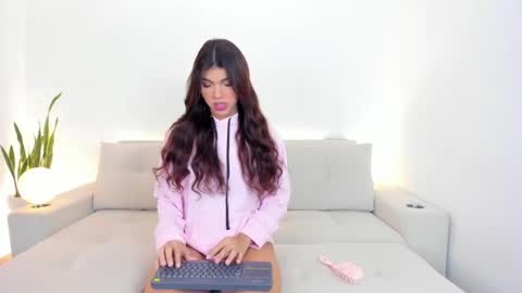 Snapshot of your_favorite_doll_ chatting on March 2025 02:30:02 AM Eliza online show from March 2025 02:30:02 AM