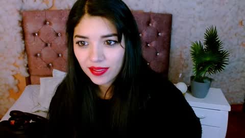 Snapshot of your_girl_of_dreams chatting on September 2025 11:38:01 PM Natt online show from September 2025 11:38:01 PM