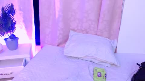 Snapshot of your_girl_of_dreams chatting on September 2025 02:56:02 AM Natt online show from September 2025 02:56:02 AM