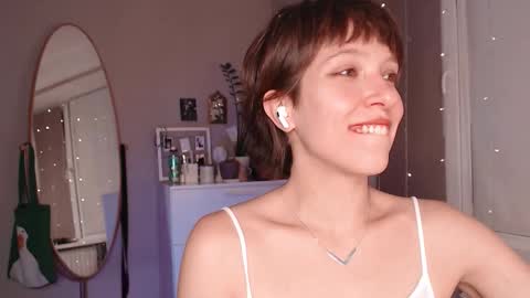 Alex and Kris long hair online show from November 2025 09:26:02 PM