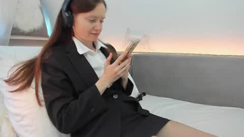 Your Librarian online show from June 2026 07:20:01 AM