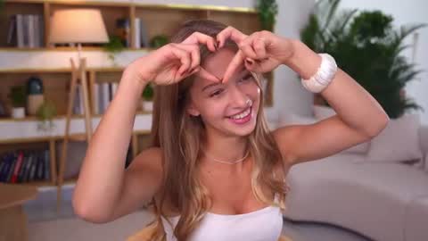 Kiki online show from June 2026 03:44:02 AM
