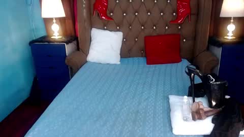 Snapshot of your_sex_addiction_69 chatting on January 2025 05:49:01 PM Casie online show from January 2025 05:49:01 PM