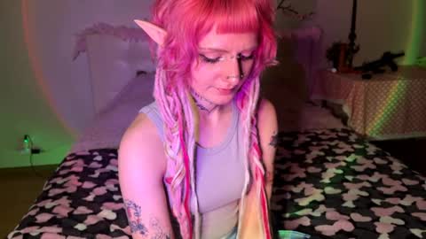 Anya online show from May 2026 08:10:02 PM