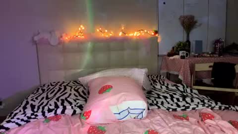 Snapshot of your_sweetpussy chatting on July 2026 08:11:01 PM Anya online show from July 2026 08:11:01 PM