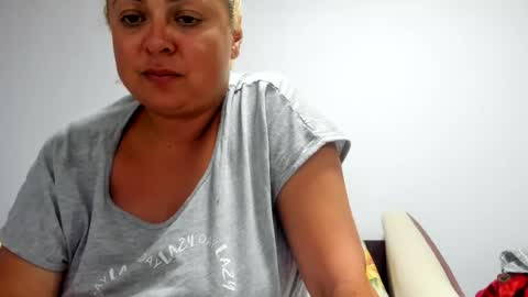 Snapshot of your_victoria chatting on August 2026 09:06:01 PM Your Victoria online show from August 2026 09:06:01 PM
