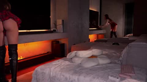 Alexis online show from March 2026 09:42:01 PM