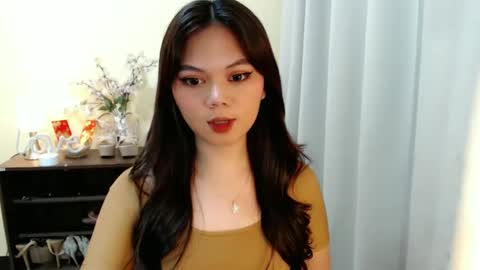 Snapshot of yourangelictransgirl chatting on February 2025 02:41:01 PM Hi its me Yna online show from February 2025 02:41:01 PM