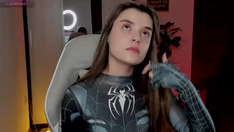 Anikka online show from September 2025 06:11:02 PM