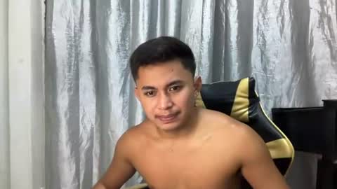 yourasian_mykhel online show from July 2026 07:52:02 PM