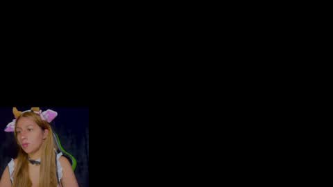 Snapshot of yourbadgoddess chatting on May 2026 02:07:02 AM Val Honey online show from May 2026 02:07:02 AM