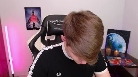 Billy online show from December 2024 12:52:01 AM