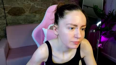 yourcutefoxy online show from February 2026 06:54:01 AM