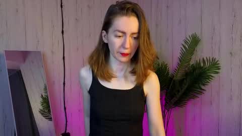 yourcutefoxy online show from February 2026 01:14:01 AM