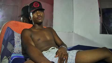 Yourdaddy2005 online show from March 2026 08:15:01 AM