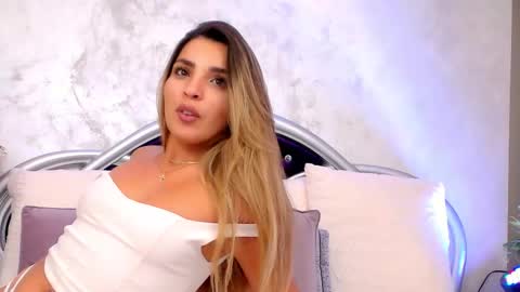 Snapshot of yourdirtyyangel chatting on September 2025 10:23:02 PM Alicia online show from September 2025 10:23:02 PM