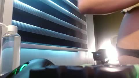 yourfantasyyy_ online show from February 2026 07:51:01 AM