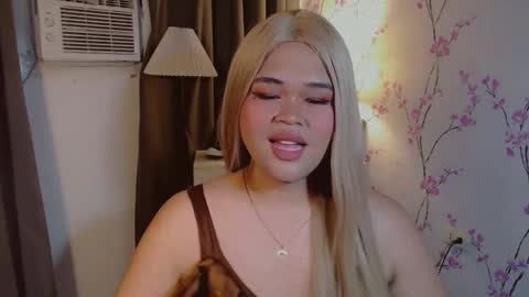 Snapshot of yourfavoratejessica chatting on December 2025 02:24:01 PM Jessica online show from December 2025 02:24:01 PM